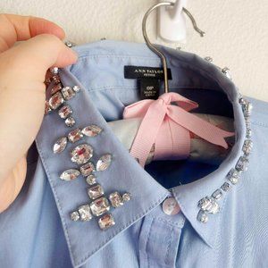 Ann Taylor embellished collar blue button down shirt 0P